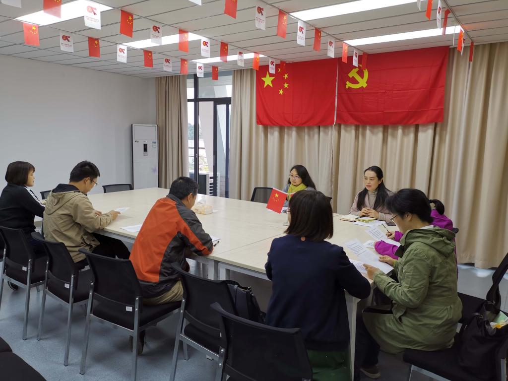 督导2.jpg 督导2.jpg