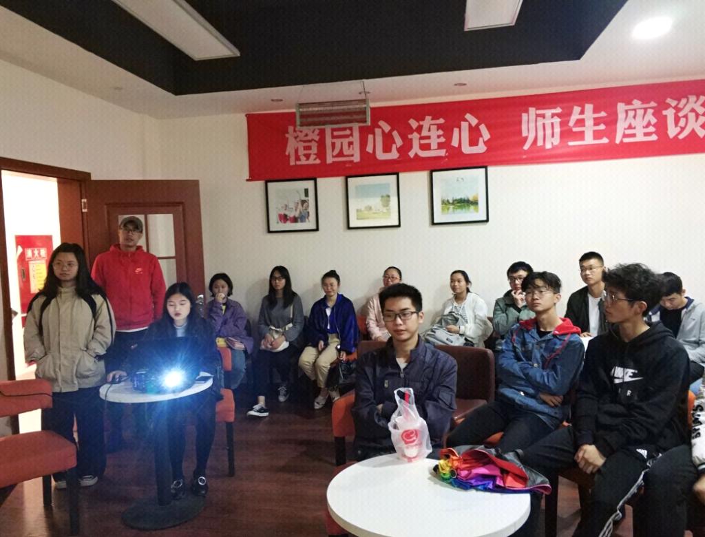 QQ图片20190507220412.png QQ图片20190507220412.png