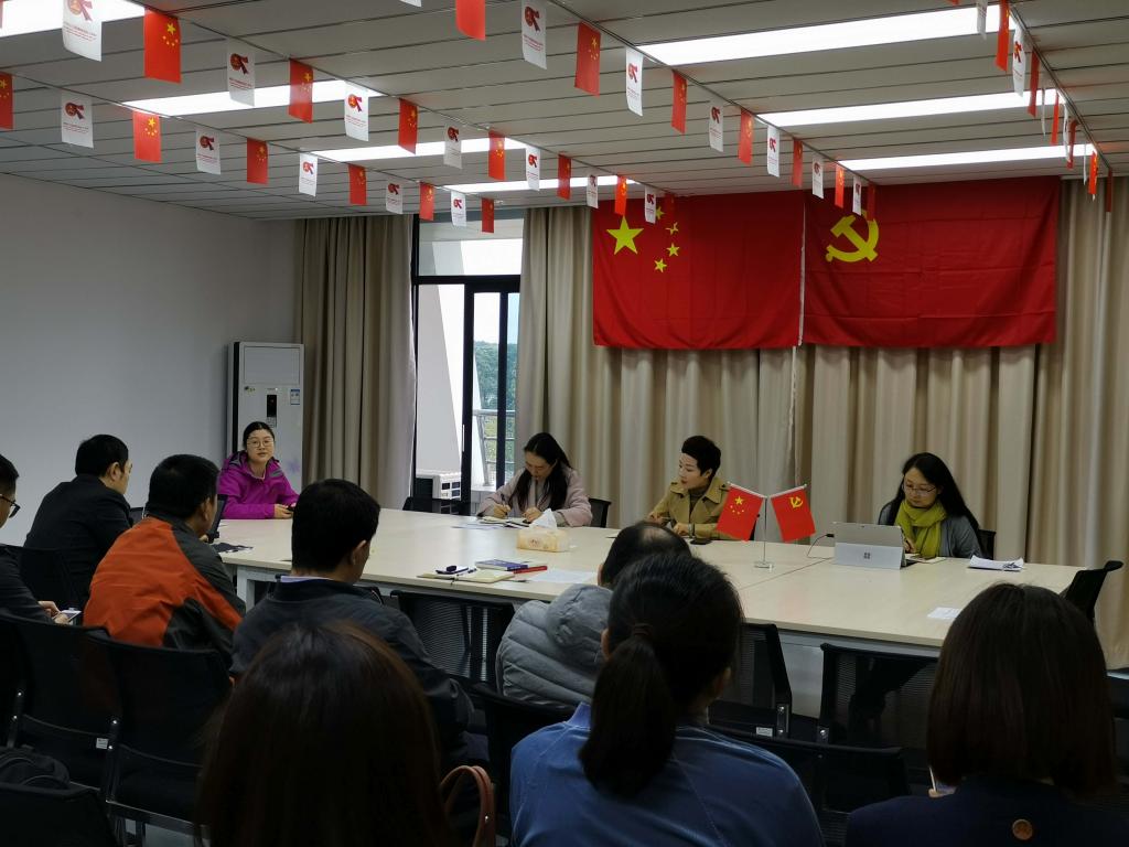 课程思政.jpg 课程思政.jpg